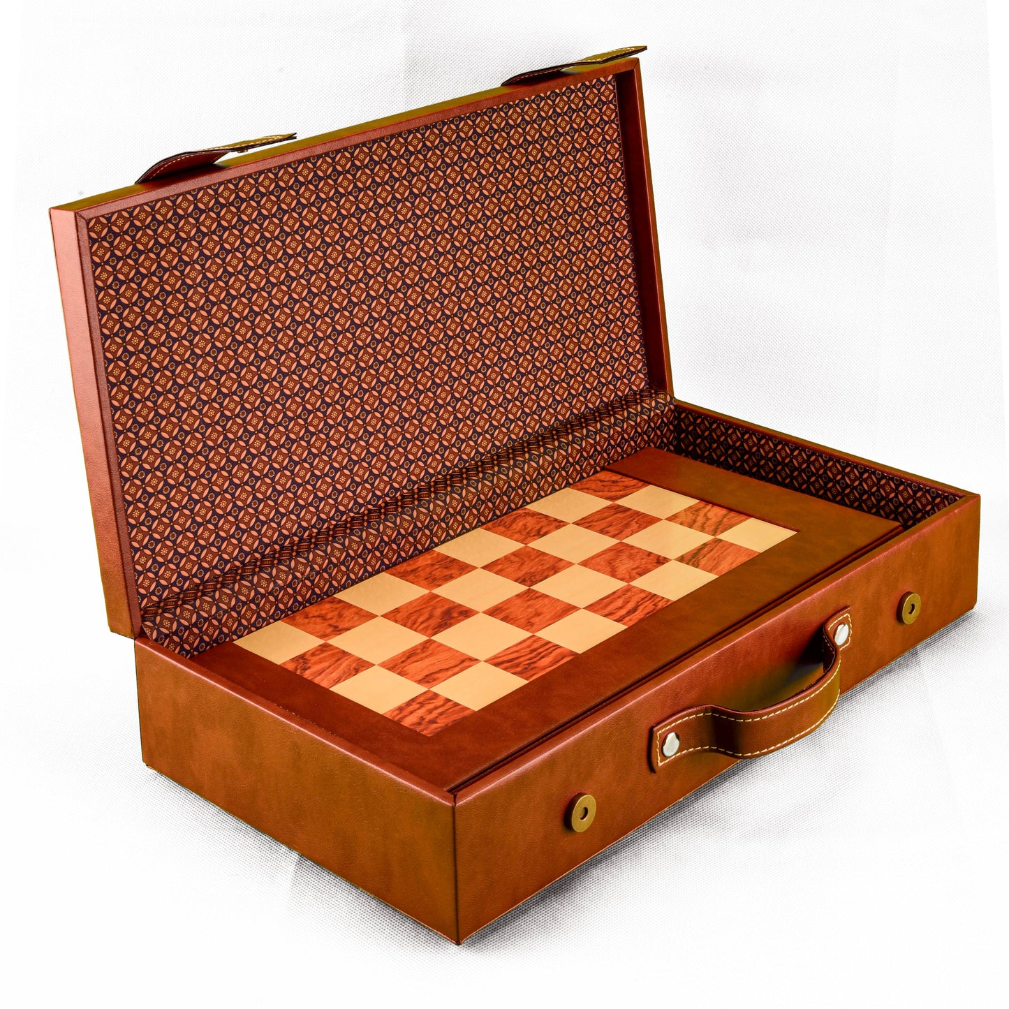 Ajedrez de Madera Grande con Estuche